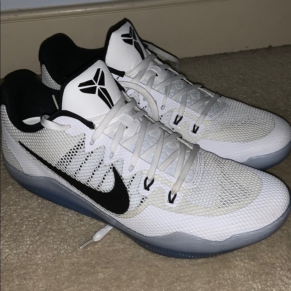 kobe 11 team bank